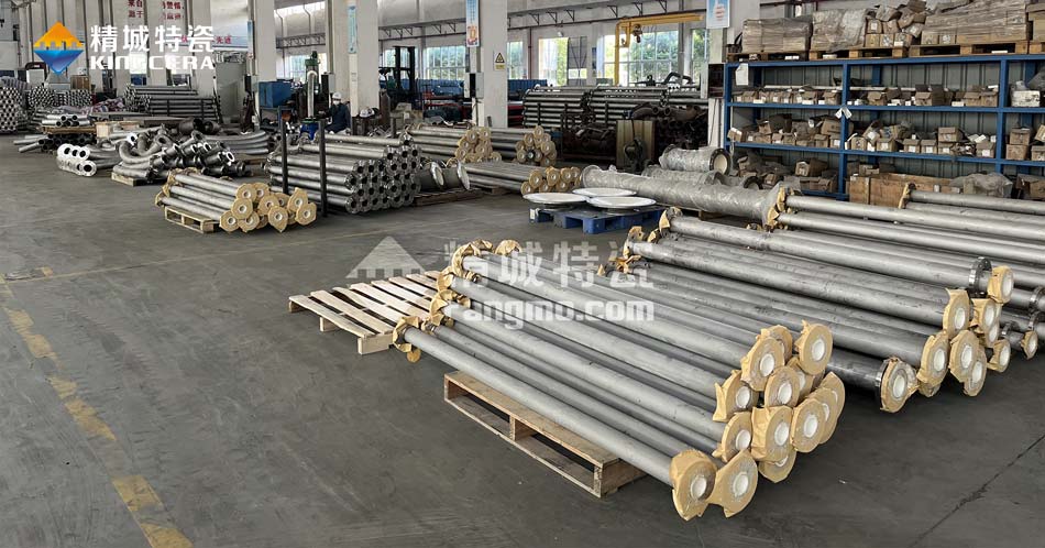 银娱优越会特瓷锂电池内衬陶瓷运送管道生产车间